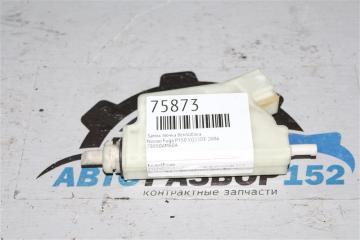 Запчасть замок лючка бензобака Infiniti M35