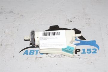 Запчасть замок лючка бензобака Infiniti M35