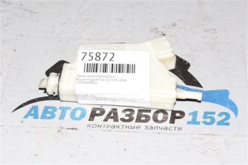 Запчасть замок лючка бензобака Infiniti M35