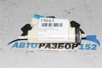 Запчасть замок лючка бензобака Infiniti M35