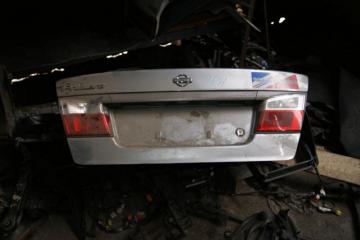 Крышка багажника NISSAN PRIMERA
