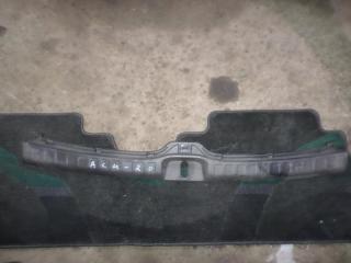 Накладка замка багажника TOYOTA KLUGER 2007