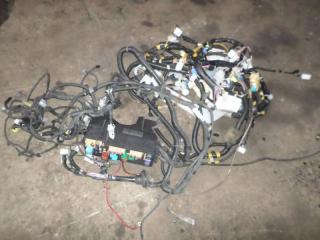 Коса под капот TOYOTA KLUGER 2007