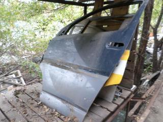 Запчасть дверь передняя левая TOYOTA GRANVIA