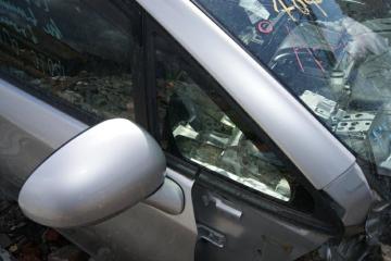 Форточка кузова передняя правая TOYOTA WISH