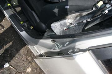 Петля дверная задняя левая TOYOTA WISH