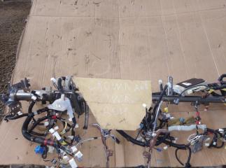 Коса под торпедо TOYOTA CROWN 2012 контрактная Коса под торпедо TOYOTA CROWN 2012