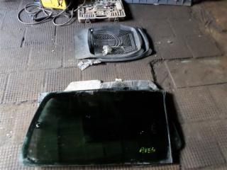 Стекло собачника заднее правое NISSAN ELGRAND