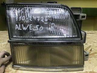 Фара правая NISSAN ELGRAND