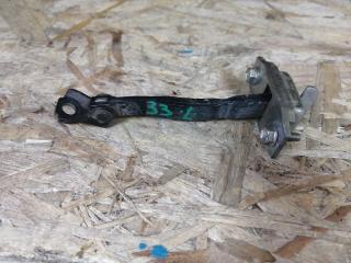 Ограничитель двери левый NISSAN TEANA