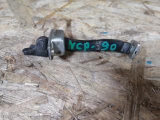 Ограничитель двери TOYOTA Belta