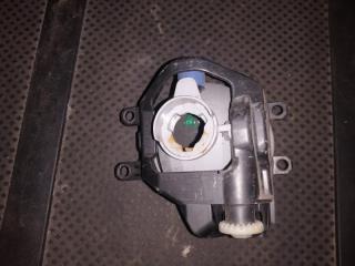 Туманка левая TOYOTA AQUA