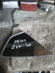 Стекло собачника правое TOYOTA PRIUS