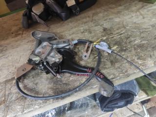 Педаль ручного тормоза TOYOTA PRIUS 2001