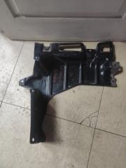 Защита двигателя передняя левая TOYOTA PRIUS 2001