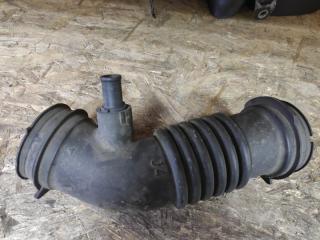 Патрубок TOYOTA PRIUS 2001