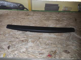 Накладка 5-й двери MAZDA DEMIO