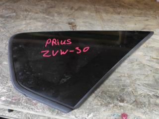 Стекло собачника правое TOYOTA PRIUS 2014