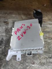 Блок предохранителей TOYOTA PRIUS 2014