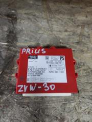 Электронный блок TOYOTA PRIUS 2014