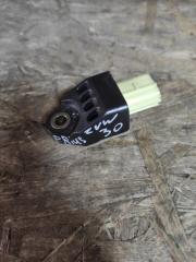 Датчик airbag TOYOTA PRIUS 2014