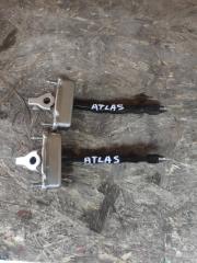 Ограничитель двери передний правый NISSAN ATLAS 2017