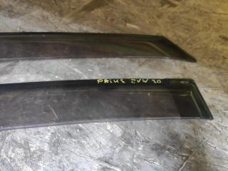 Ветровик TOYOTA PRIUS 2014