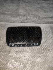 Запчасть накладка на педаль TOYOTA RAV4