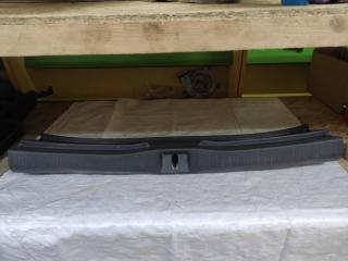 Накладка замка багажника TOYOTA WISH