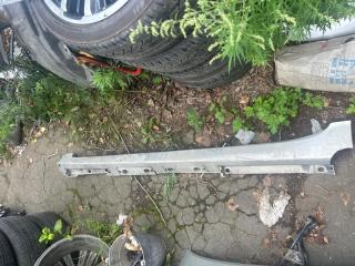 Порог левый TOYOTA PRIUS 2014