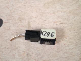 Запчасть датчик удара боковой Mazda Mazda3 2009