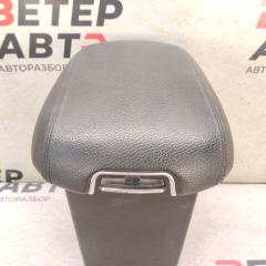 Подлокотник Sorento 2013 XM D4HB