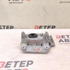 Запчасть кронштейн кпп Nissan Juke 2011