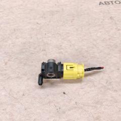 Запчасть датчик удара боковой Nissan Juke 2011