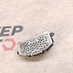 Запчасть резистор отопителя Audi Q7 2008