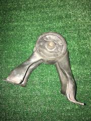 Подушка двигателя задняя MITSUBISHI LANCER контрактная Подушка двигателя задняя MITSUBISHI LANCER