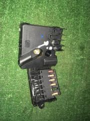 Блок предохранителей MERCEDES-BENZ E230