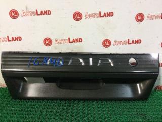 Запчасть вставка в крышку багажника задняя TOYOTA GAIA