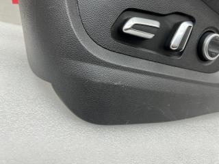 Накладка сиденья передняя левая LX 2019-2024 1 Накладка сиденья передняя левая LX 2019-2024 1