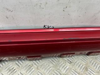 Накладка порога правая E5 2021-2024 1