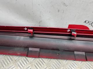 Накладка порога правая E5 2021-2024 1