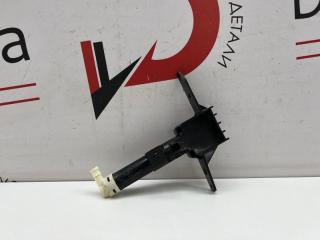 Запчасть форсунка омывателя фар правая Subaru Forester 2007-2013