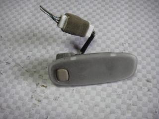 Запчасть плафон салонный задний Lexus GS300 1993 JZS147 2JZ-GE 8125030140 Б/У Плафон салонный задний Lexus GS300 1993 JZS147 2JZ-GE 8125030140 Б/У