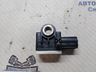 Датчик airbag Mazda3 2010 BL LF-VDS Датчик airbag Mazda3 2010 BL LF-VDS