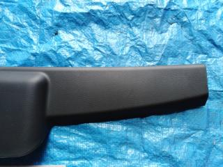 Обшивка крышки багажника Mazda3 2010 BL LF-VDS Обшивка крышки багажника Mazda3 2010 BL LF-VDS