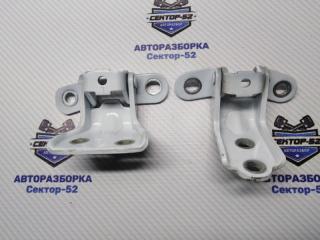 Петля двери задняя левая Kia Sportage 2009