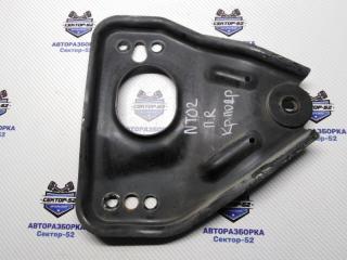 Кронштейн балки передний правый Nissan Teana 2008