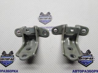 Петля двери передняя правая Hyundai Tucson 2007