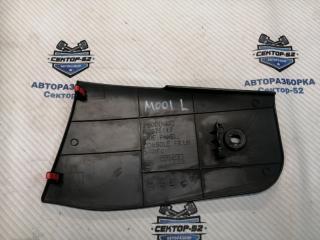 Накладка консоли напольной левая Outlander 2006 CU2W 4G63 Накладка консоли напольной левая Outlander 2006 CU2W 4G63