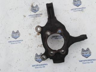 Кулак передний левый Nissan Qashqai 2007